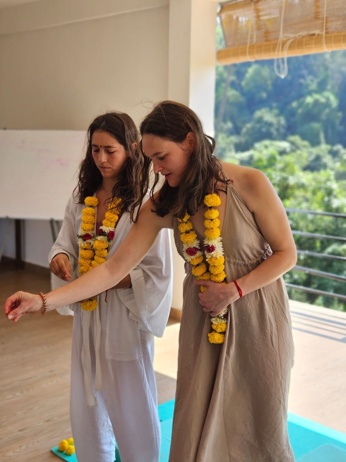 WhatsApp Image 2025-11-08 at 10.15.27 AM (1)